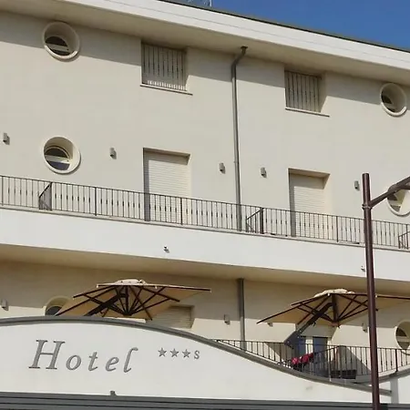 Hotel Gabbiano Rímini