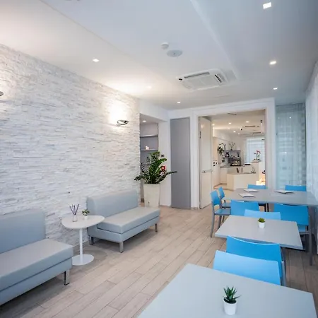 ガッビアーノ 3*