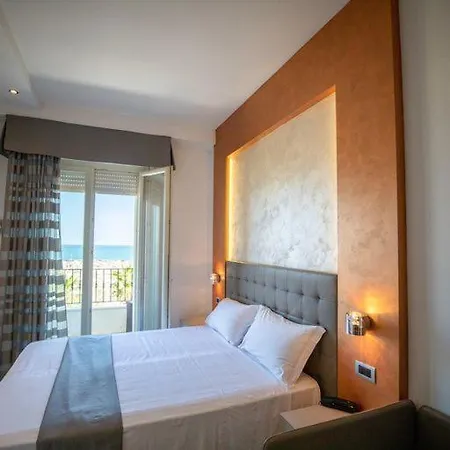 Gabbiano Hotel 3*