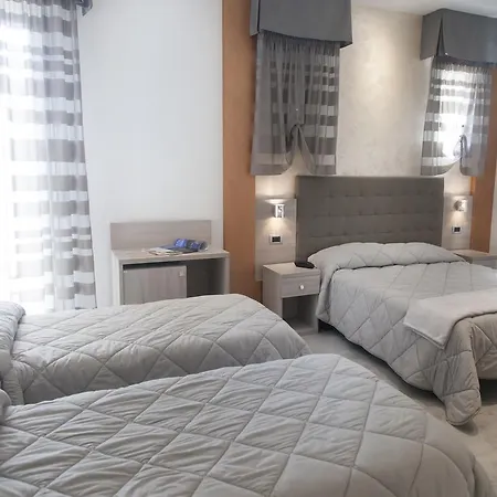 Gabbiano Szálloda 3*