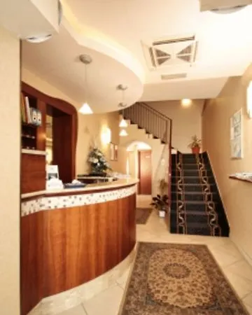 Gabbiano ريميني