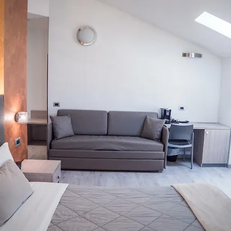 ホテル ガッビアーノ リミニ