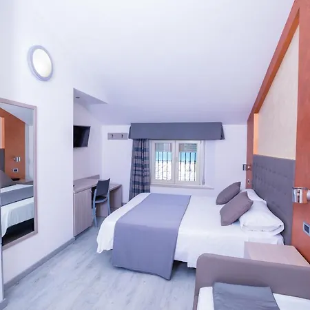 Gabbiano 3* ريميني