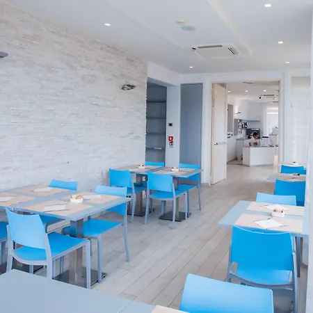 Gabbiano Hotell 3*